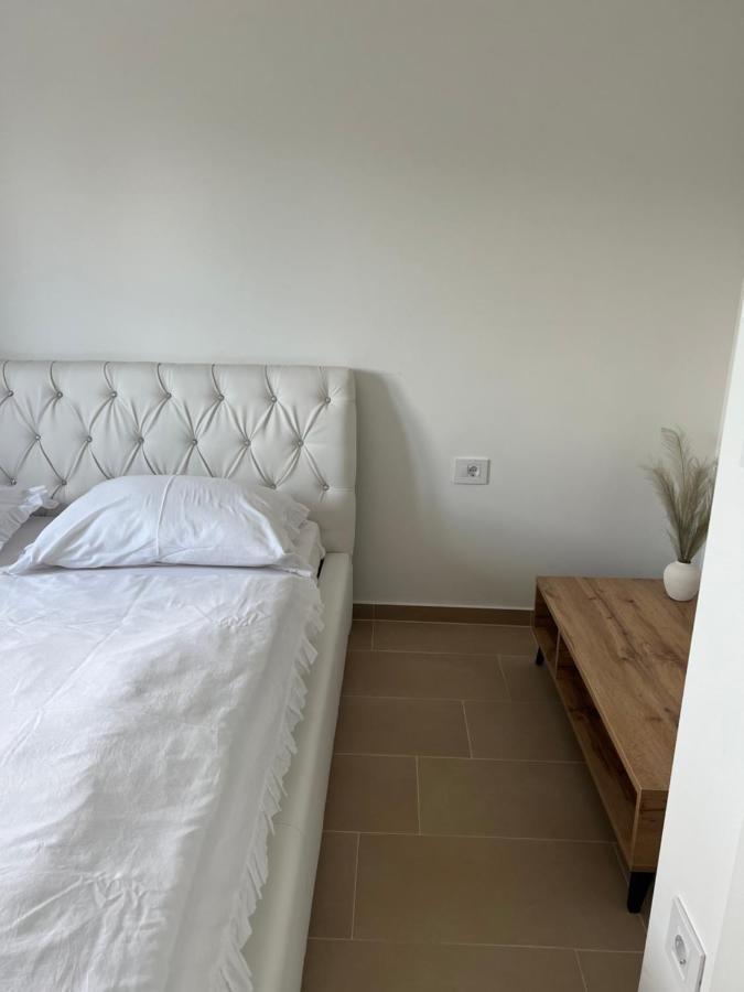 Modern Home Ula Brtonigla Ngoại thất bức ảnh