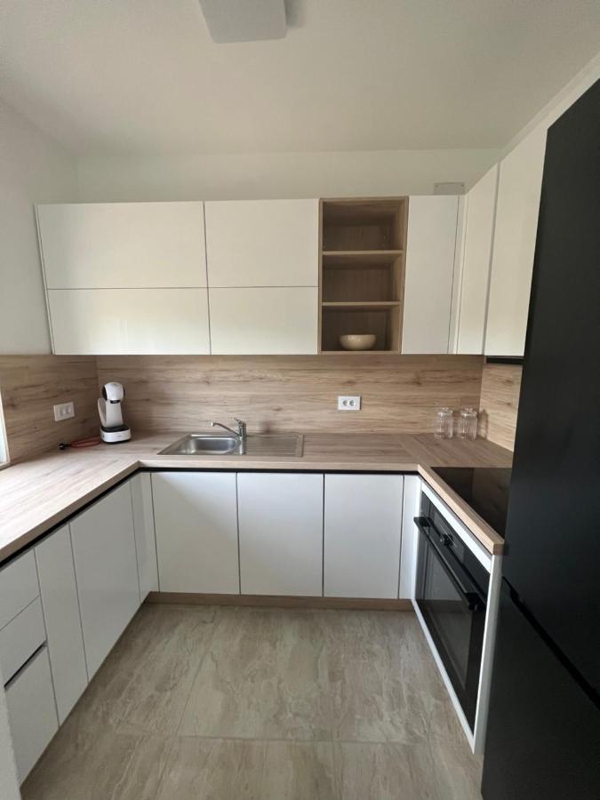Modern Home Ula Brtonigla Ngoại thất bức ảnh