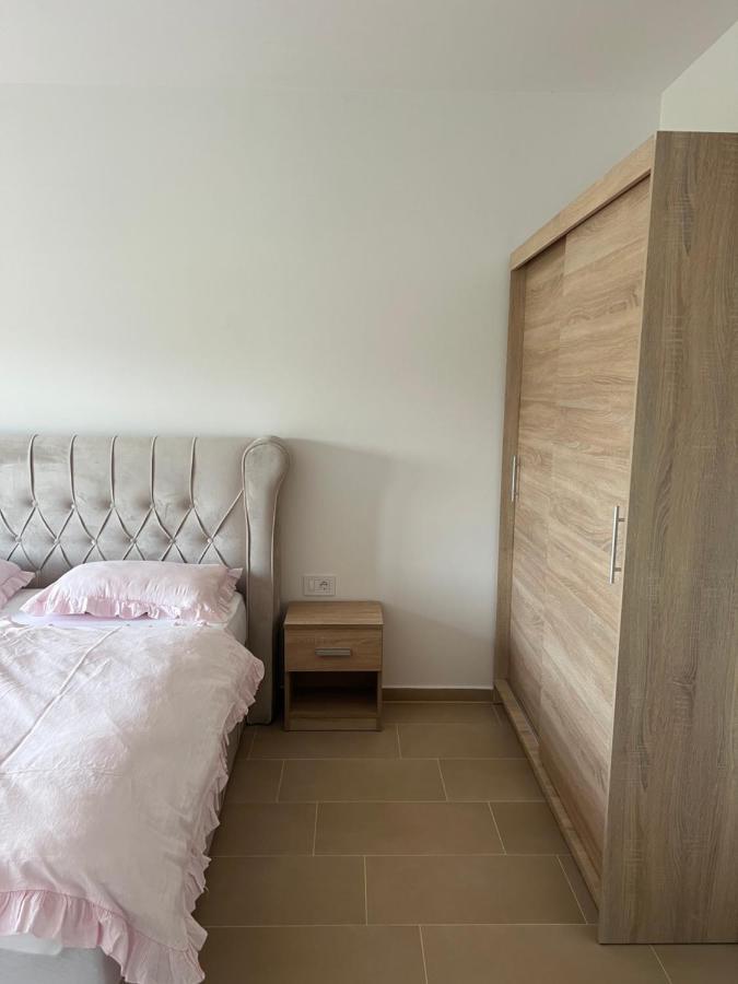 Modern Home Ula Brtonigla Ngoại thất bức ảnh